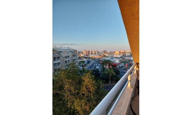 Venta - Ático -
Torrevieja - Centro