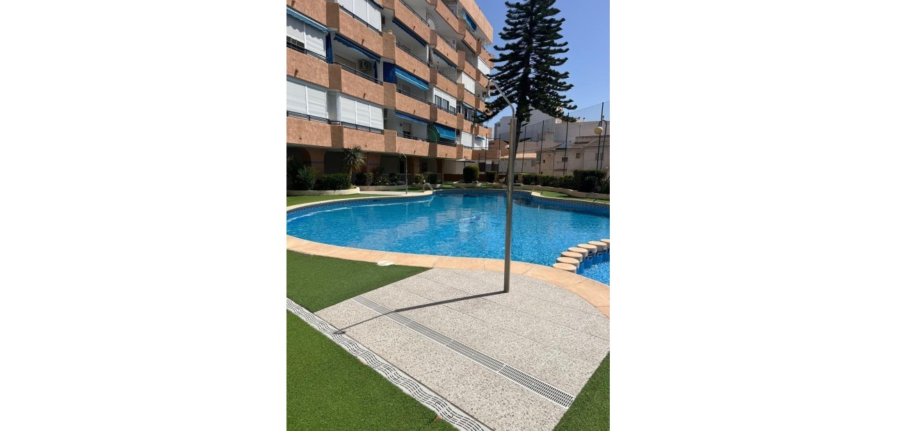 Venta - Apartamento / piso -
Torrevieja - Acequion