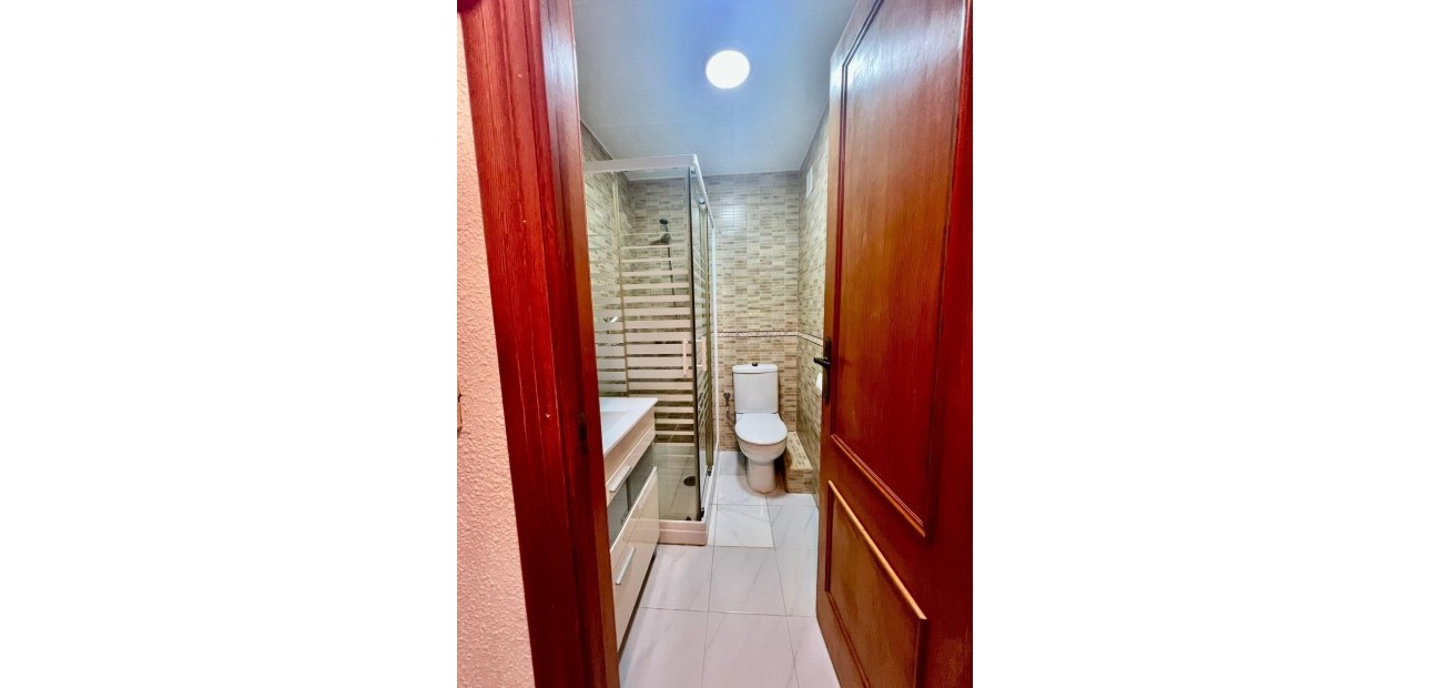 Venta - Apartamento / piso -
Torrevieja - Acequion