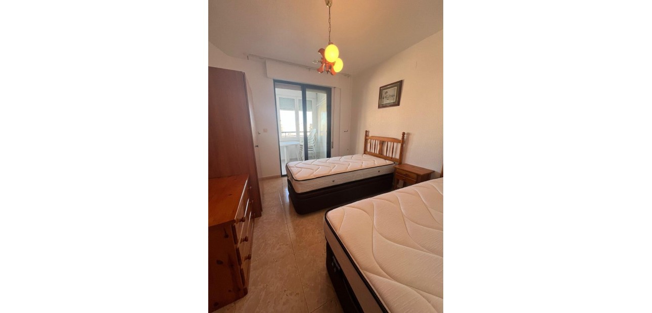 Venta - Apartamento / piso -
Torrevieja - Acequion