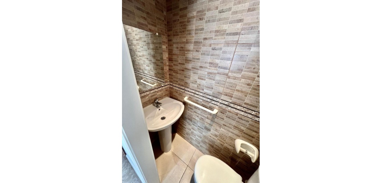 Venta - Apartamento / piso -
Torrevieja - Acequion