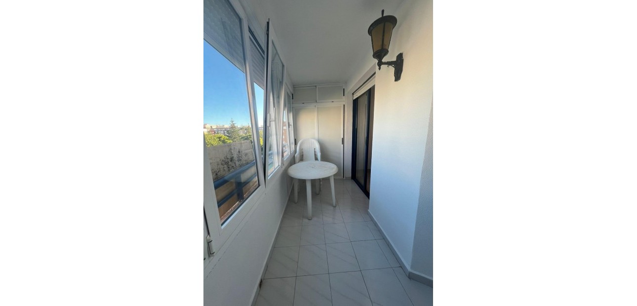 Venta - Apartamento / piso -
Torrevieja - Acequion