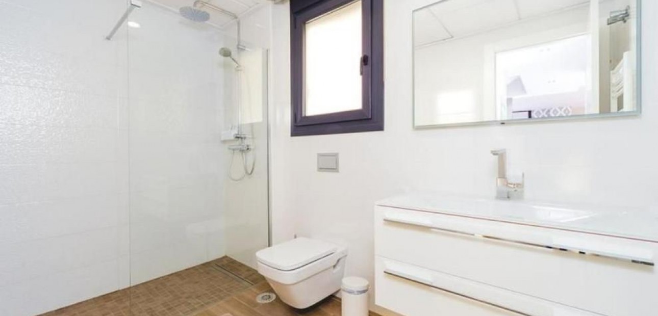 Venta - Detached Villa -
Torrevieja - Torrevieja - Centre