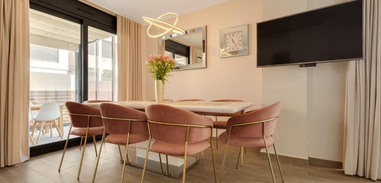 Venta - Detached Villa -
Torrevieja - Torrevieja - Centre