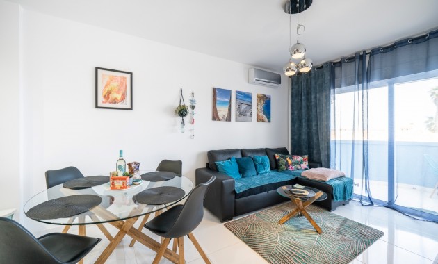 Venta - Apartamento / piso -
Orihuela Costa - Cabo Roig