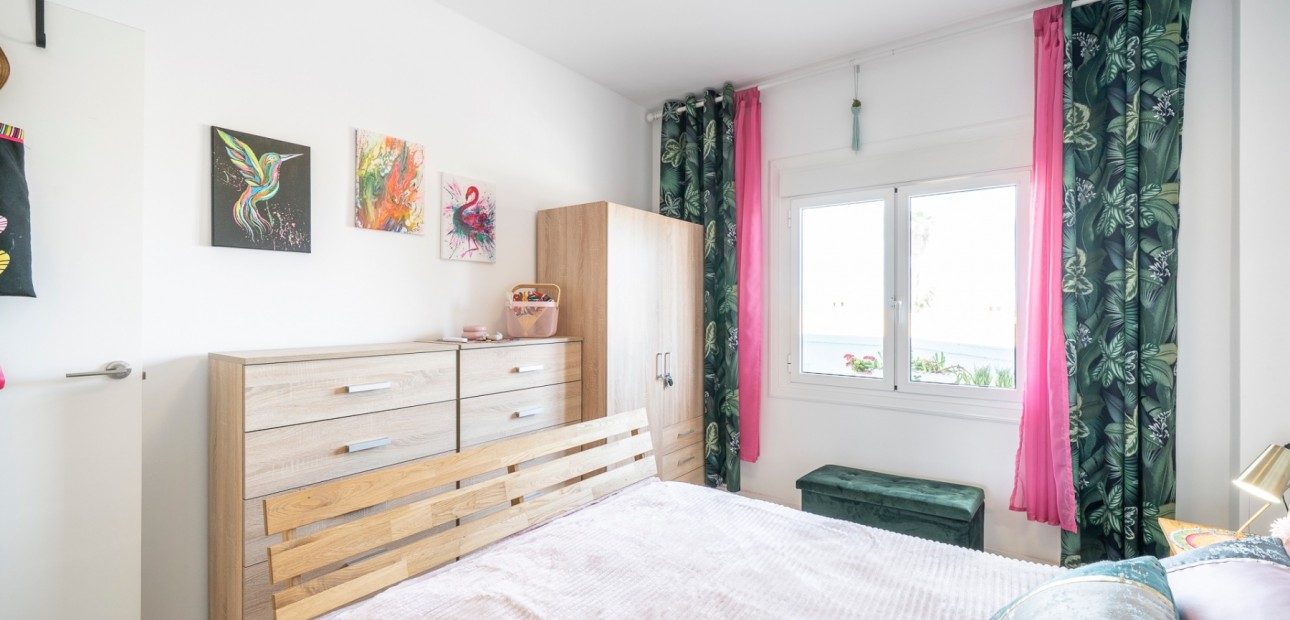 Venta - Apartamento / piso -
Orihuela Costa - Cabo Roig