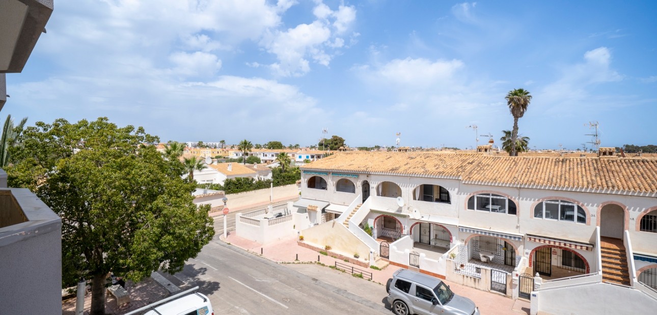 Venta - Apartamento / piso -
Orihuela Costa - Cabo Roig