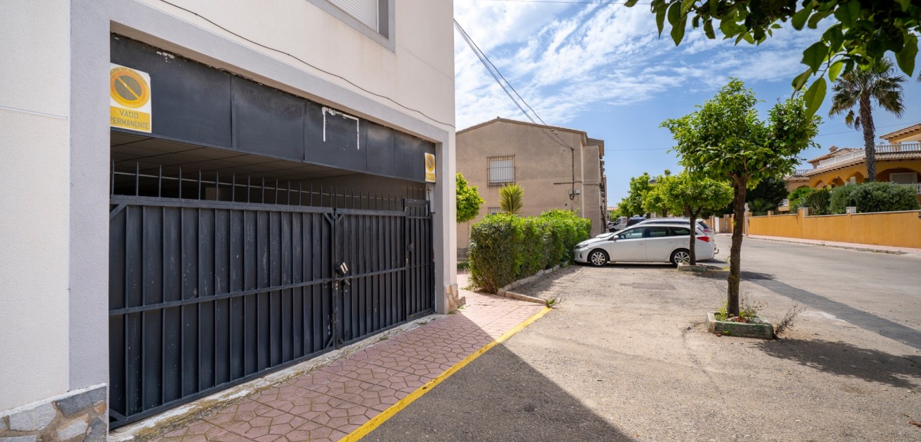 Venta - Apartamento / piso -
Orihuela Costa - Cabo Roig