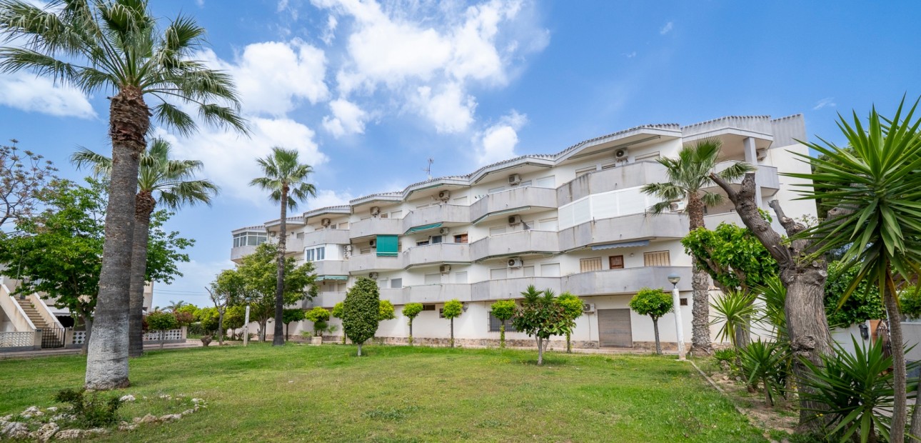 Venta - Apartamento / piso -
Orihuela Costa - Cabo Roig