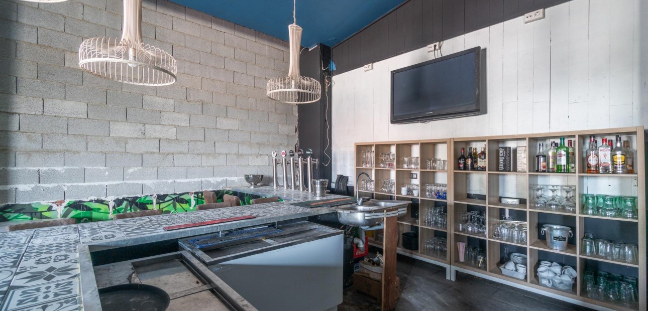 Long time Rental - Commercial Unit -
San Fulgencio - URB. LA MARINA