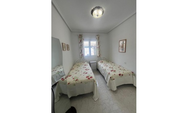 Venta - Adosado -
Ciudad Quesada - Dona Pepa