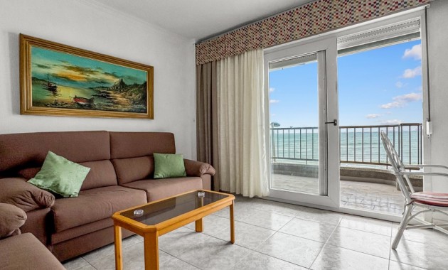 Venta - Apartamento / piso -
Torrevieja - Playa Los Locos