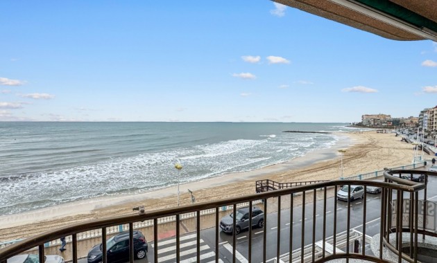 Venta - Apartamento / piso -
Torrevieja - Playa Los Locos