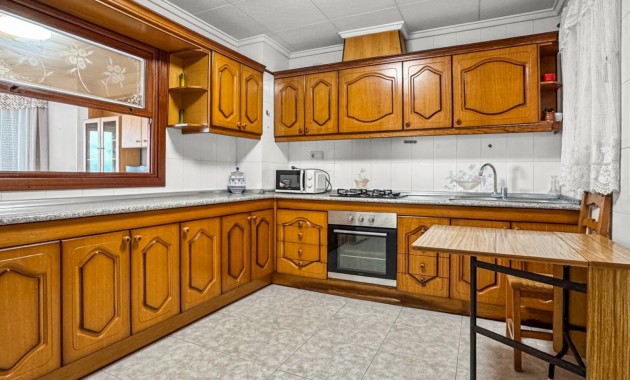 Venta - Apartamento / piso -
Torrevieja - Playa Los Locos