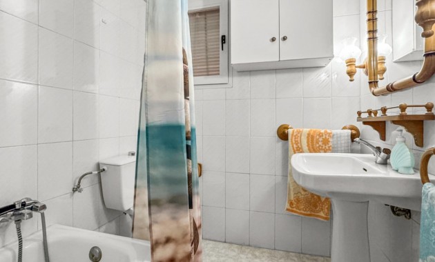 Venta - Apartamento / piso -
Torrevieja - Playa Los Locos