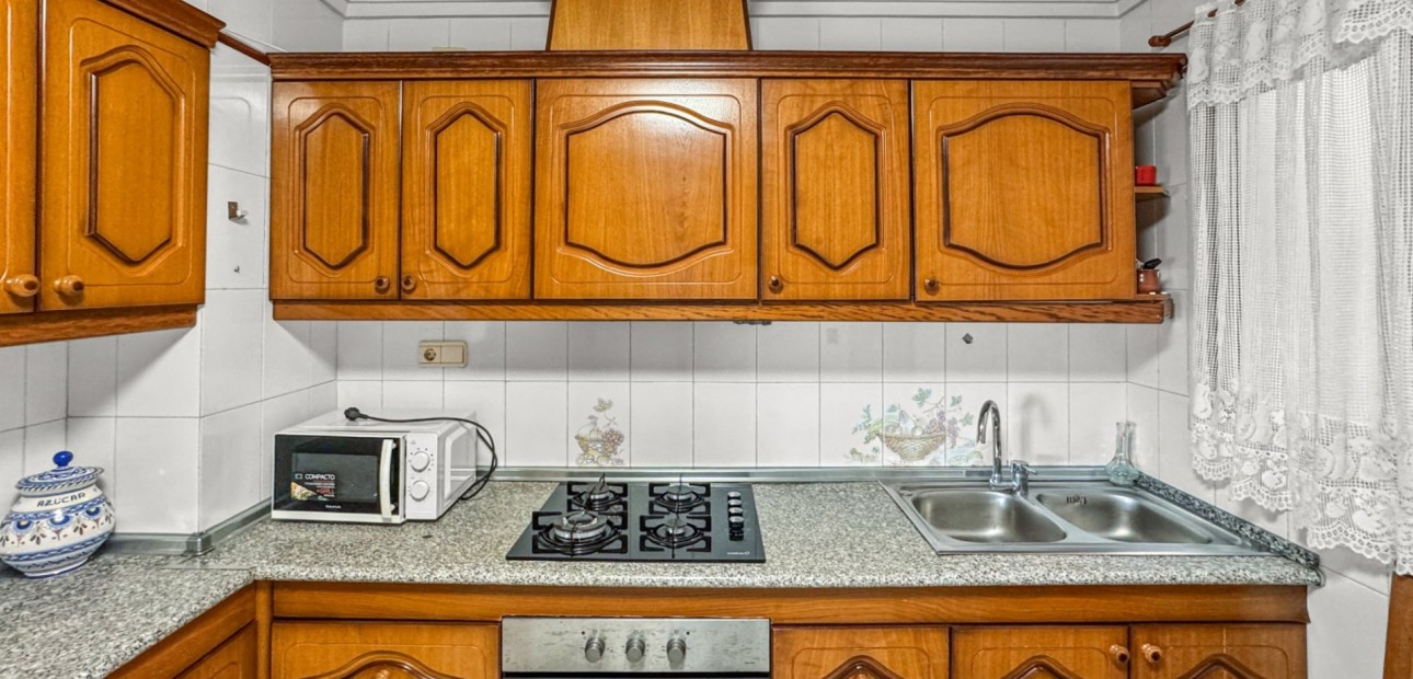 Venta - Apartamento / piso -
Torrevieja - Playa Los Locos