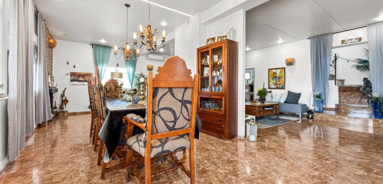 Sale - Detached Villa -
Ciudad Quesada - Ciudad Quesada - Town