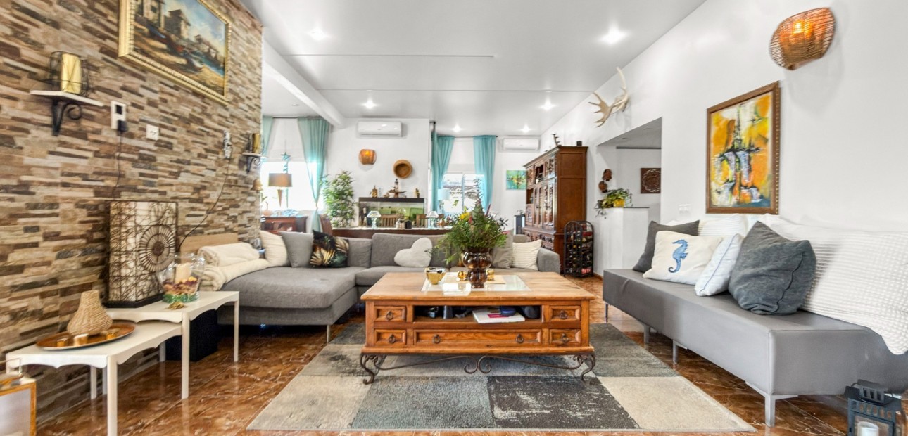 Sale - Detached Villa -
Ciudad Quesada - Ciudad Quesada - Town