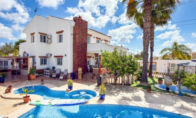 Sale - Detached Villa -
Ciudad Quesada - Ciudad Quesada - Town