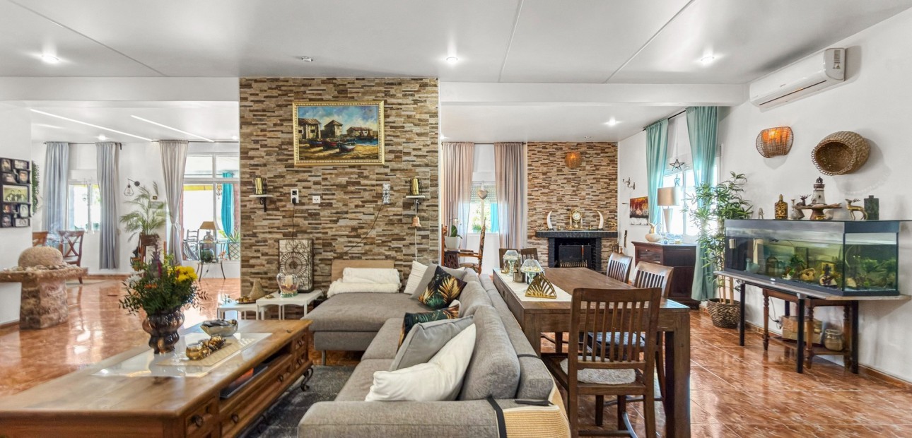 Sale - Detached Villa -
Ciudad Quesada - Ciudad Quesada - Town