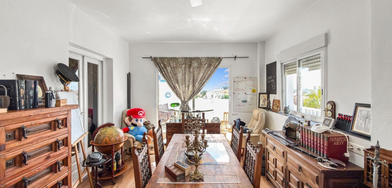 Sale - Detached Villa -
Ciudad Quesada - Ciudad Quesada - Town