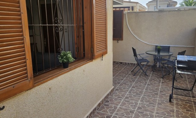 Venta - Apartamento / piso -
Orihuela Costa - Playa Flamenca