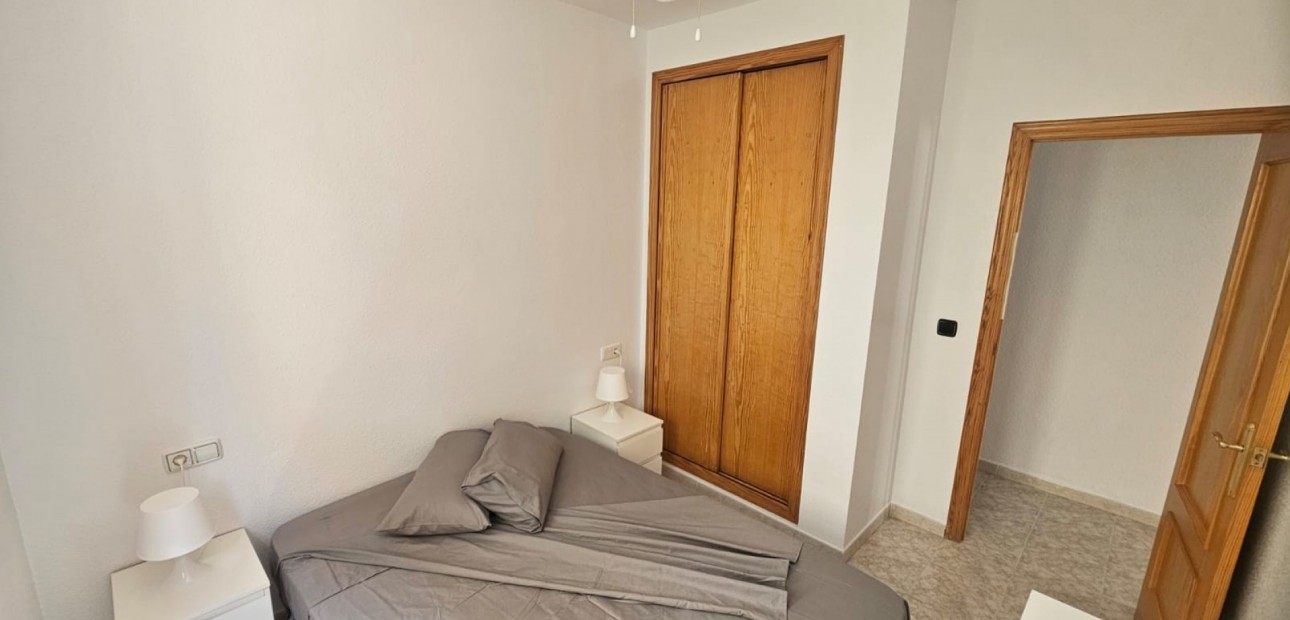 Venta - Apartamento / piso -
Orihuela Costa - Playa Flamenca