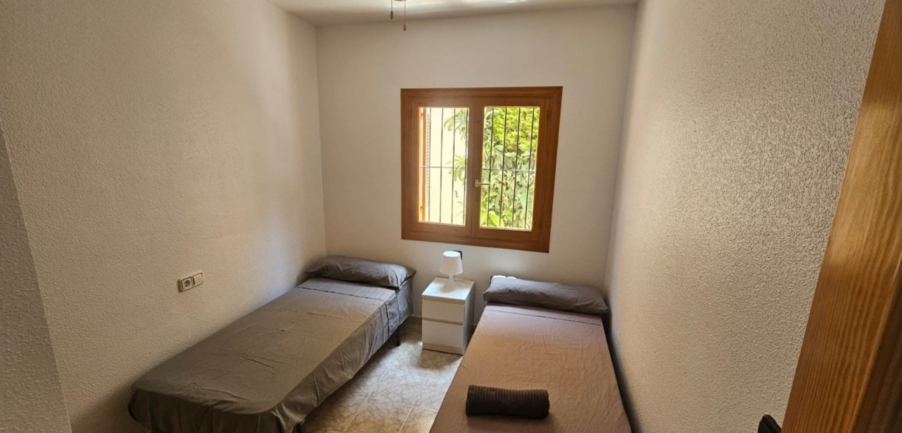 Venta - Apartamento / piso -
Orihuela Costa - Playa Flamenca