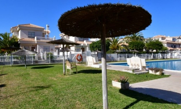 Venta - Apartamento / piso -
Orihuela Costa - Playa Flamenca