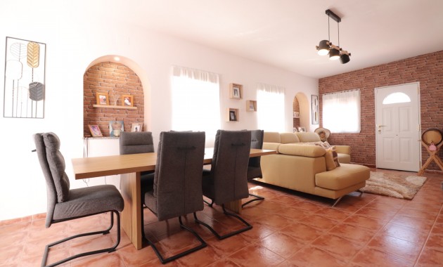 Sale - Country Property -
Benferri - Benferri - Country