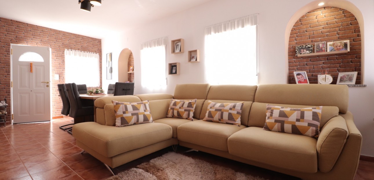 Sale - Country Property -
Benferri - Benferri - Country