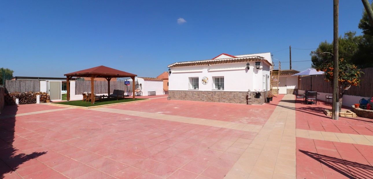 Sale - Country Property -
Benferri - Benferri - Country