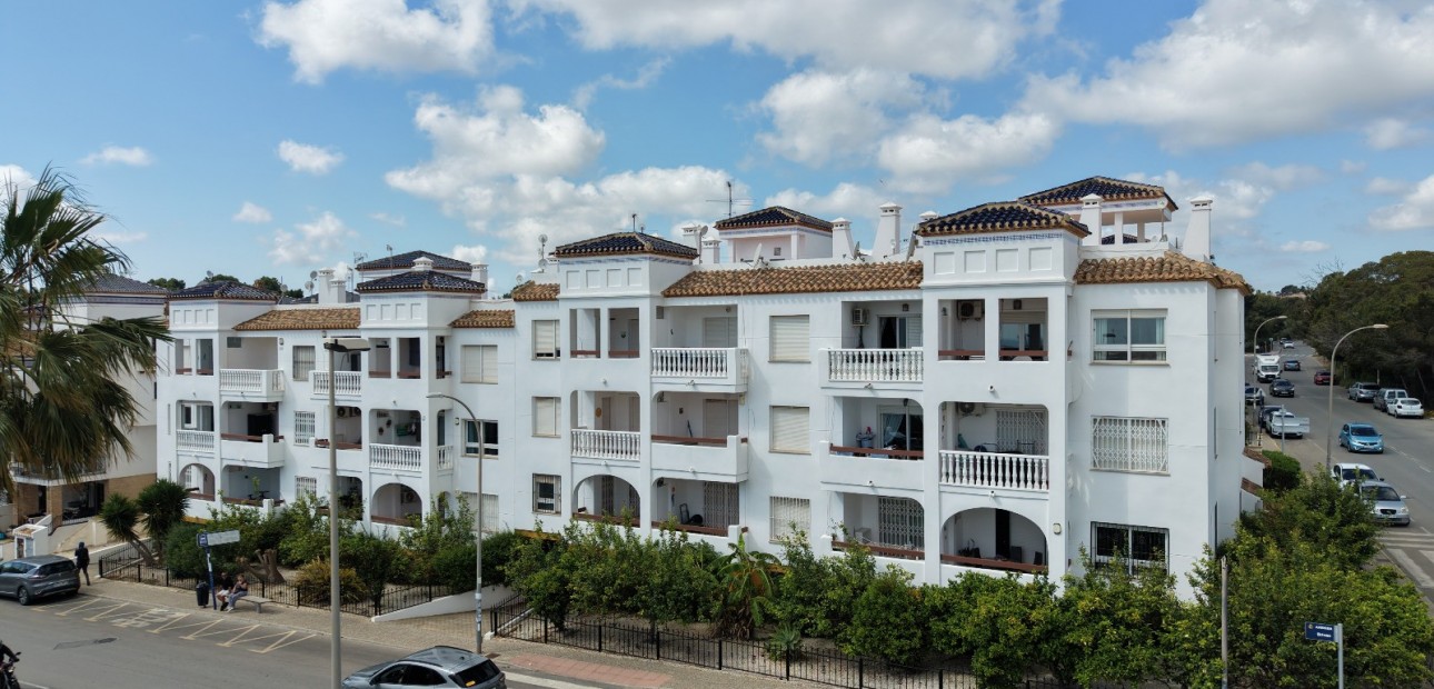 Venta - Apartamento / piso -
Orihuela Costa - Villamartin