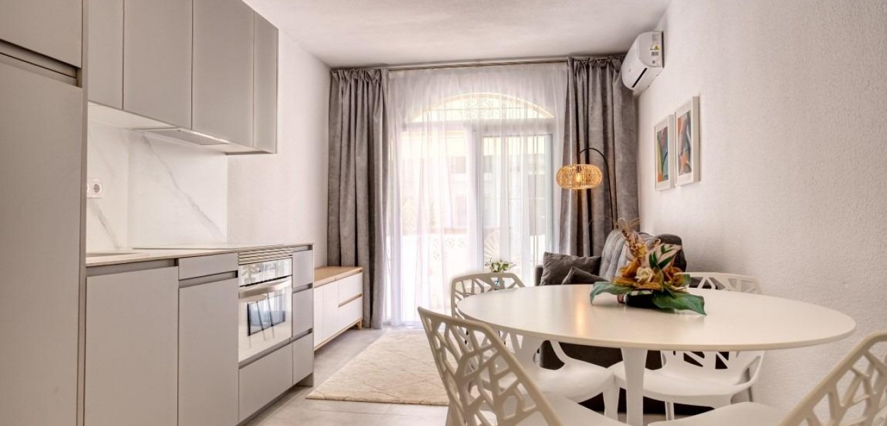 Sale - Duplex -
Torrevieja - Playa del cura