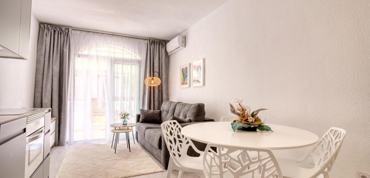 Sale - Duplex -
Torrevieja - Playa del cura