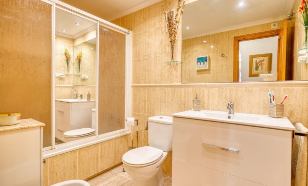 Sale - Apartment / flat -
Torrevieja - Los Europeos