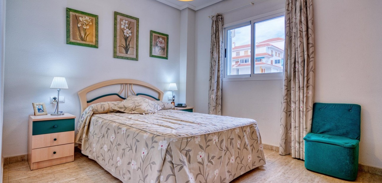Sale - Apartment / flat -
Torrevieja - Los Europeos