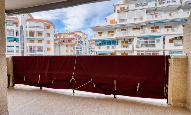 Sale - Apartment / flat -
Torrevieja - Los Europeos