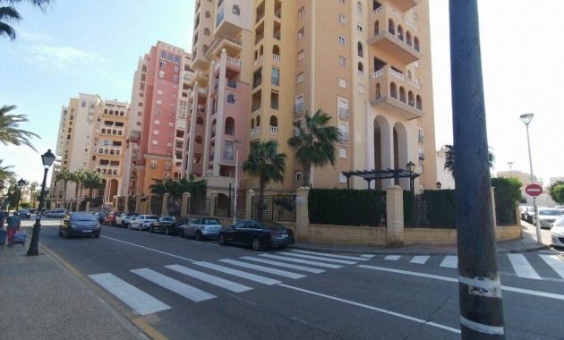 Sale - Duplex -
Torrevieja - Los Frutales