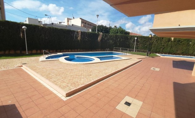 Sale - Duplex -
Torrevieja - Los Frutales