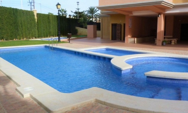 Sale - Duplex -
Torrevieja - Los Frutales