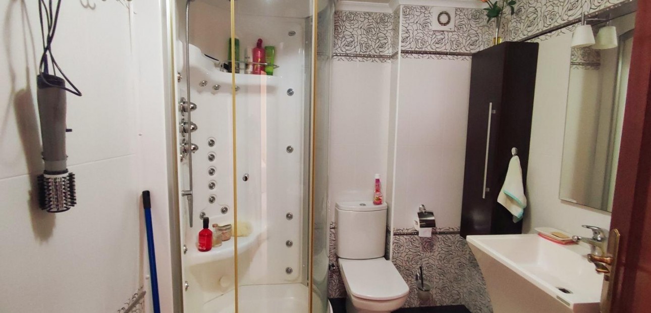 Sale - Duplex -
Torrevieja - Los Frutales