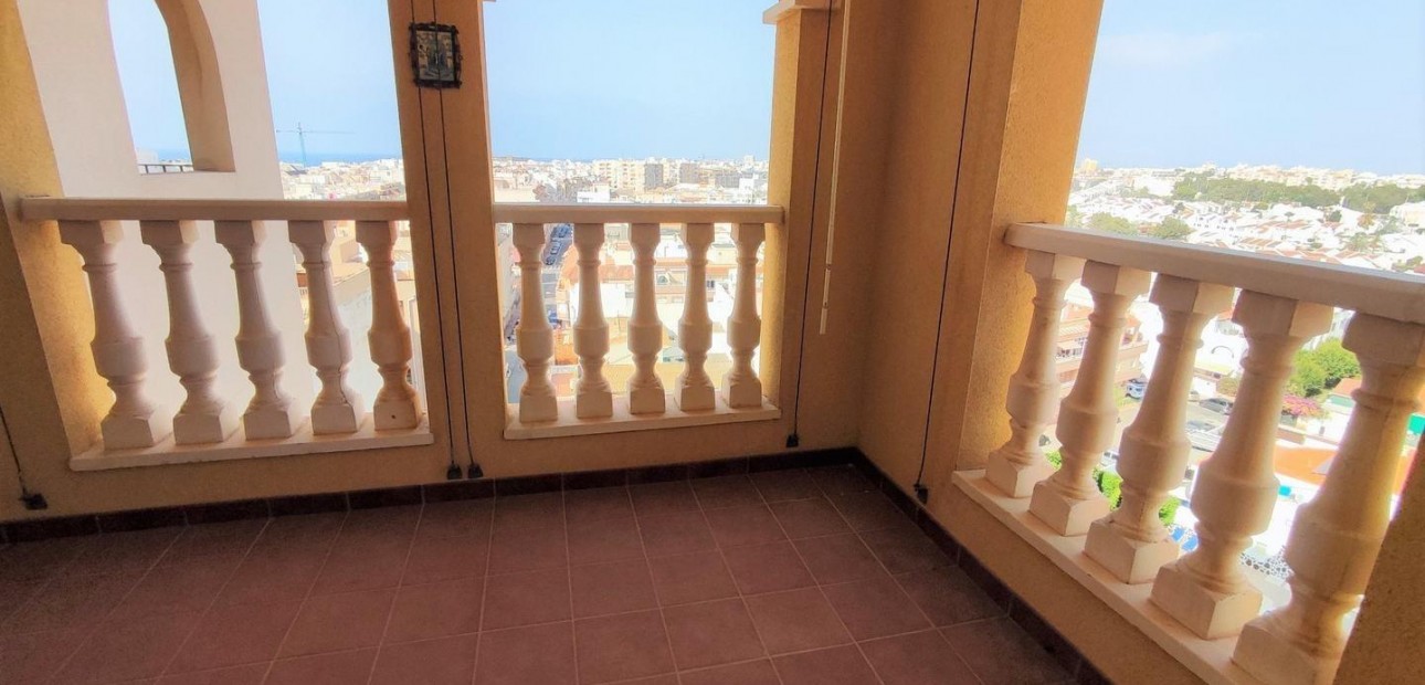 Sale - Duplex -
Torrevieja - Los Frutales