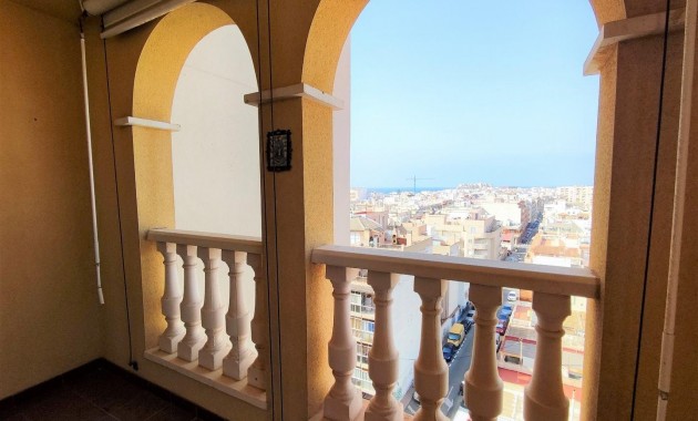Sale - Duplex -
Torrevieja - Los Frutales