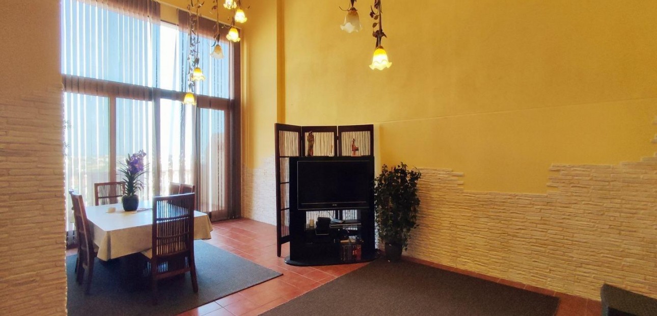 Sale - Duplex -
Torrevieja - Los Frutales