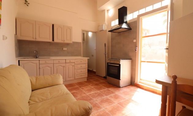 Herverkoop - Country Property -
Catral - Catral - Country