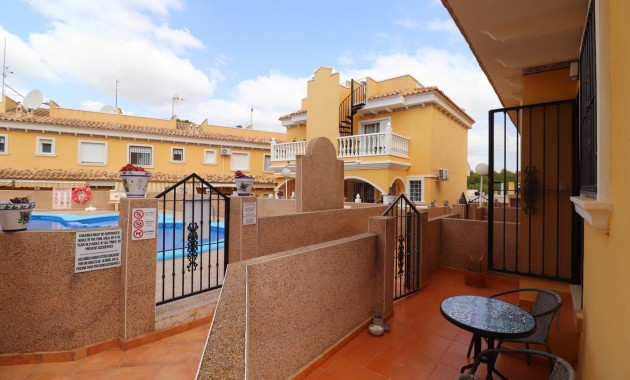Sale - Townhouse -
Algorfa - La Finca Golf Resort