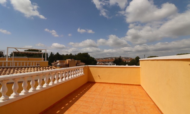 Sale - Townhouse -
Algorfa - La Finca Golf Resort