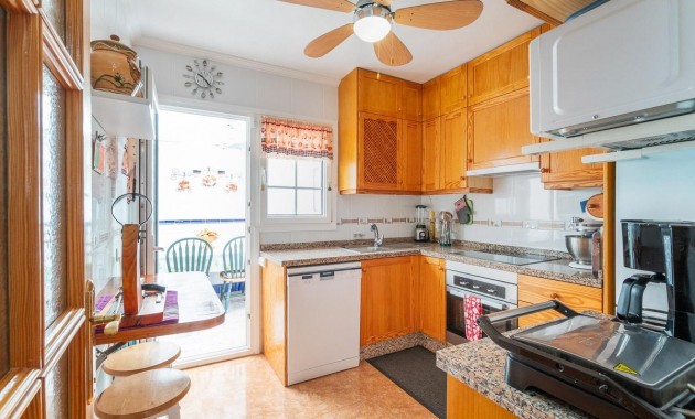 Sale - Terraced house -
Orihuela Costa - PAU 8