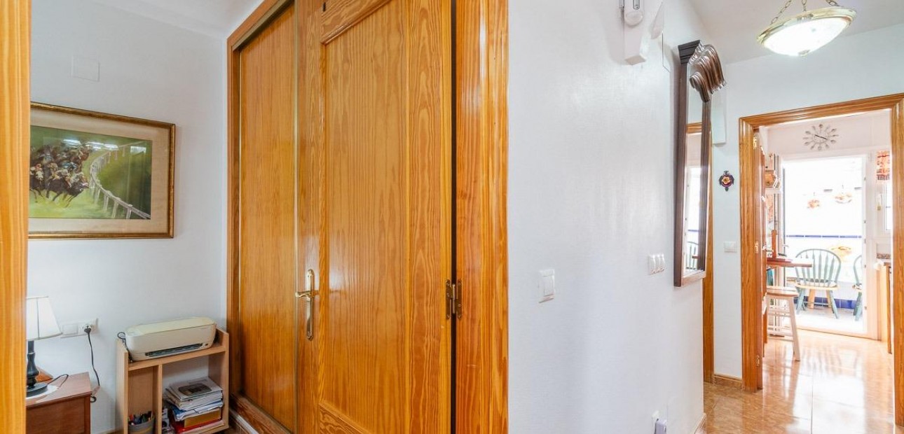 Sale - Terraced house -
Orihuela Costa - PAU 8